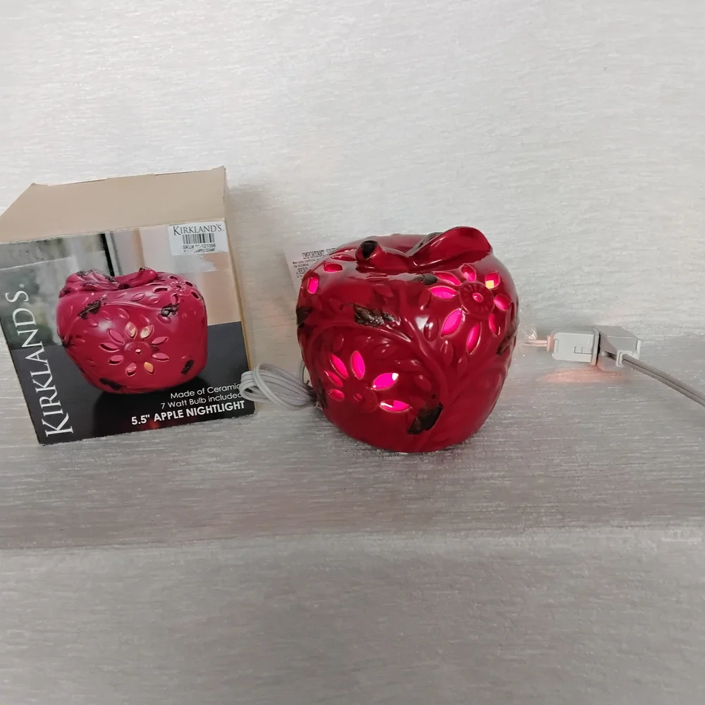 Kirklands Ceramic Red Rustic 5.5 Apple 